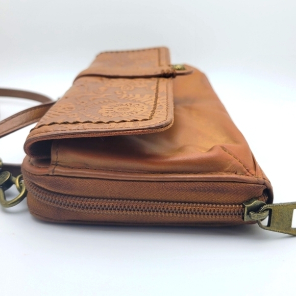 THE SAK Floral Embellished Leather Distressed Crossbody Clutch - Picture 8 of 11